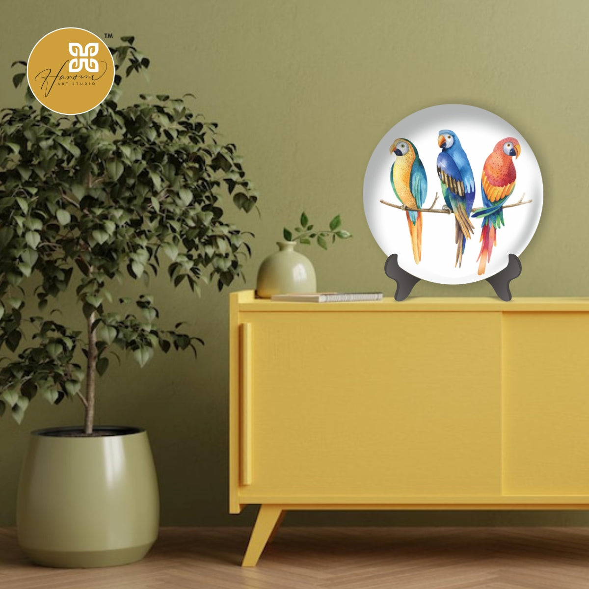 THREE MACAWS
