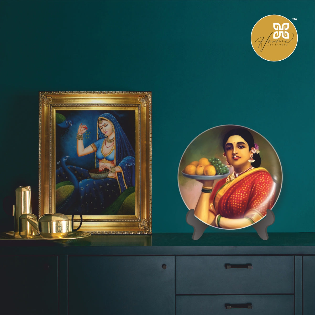 LADY WITH FRUITS